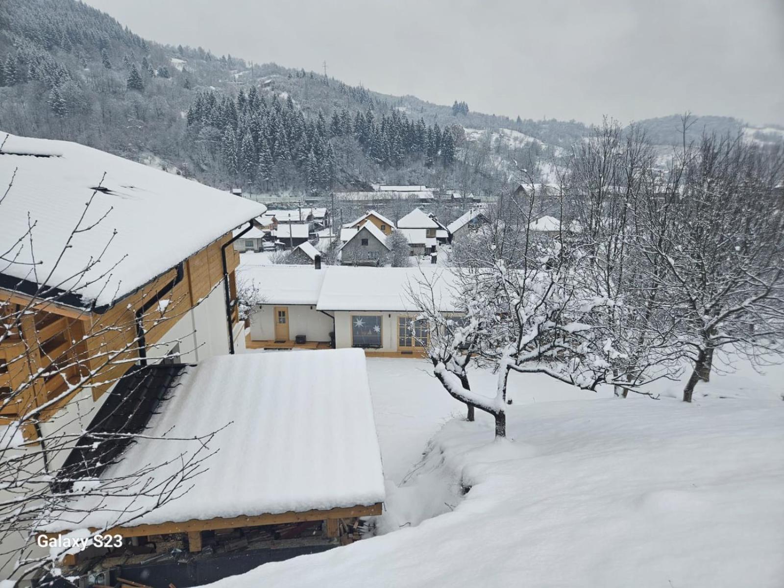 Casa Mara Viseu De Sus Hotel Kültér fotó